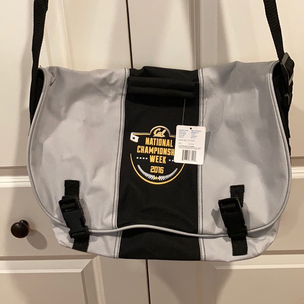 NWT messenger bag